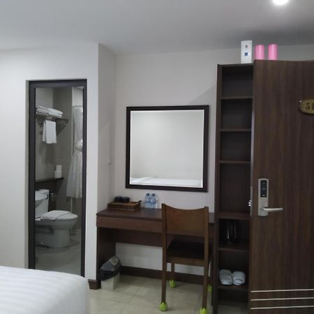 K Business 1 Hotel My Dinh 미딩 Hanoi Exterior photo